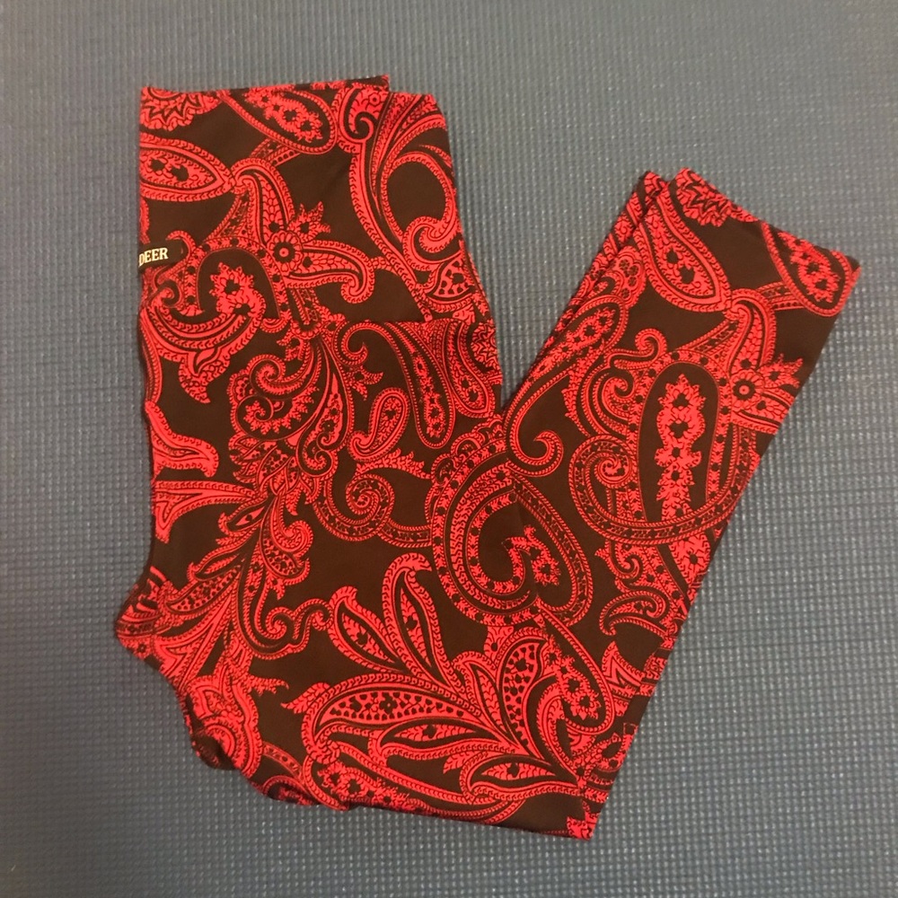K Deer capri leggings